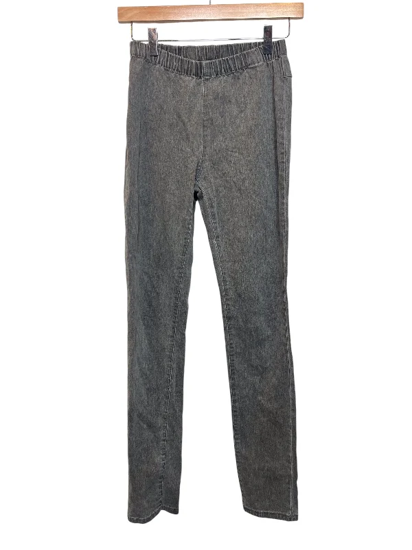 women's cropped pantsPart Two Women's Grey Trousers (W29)