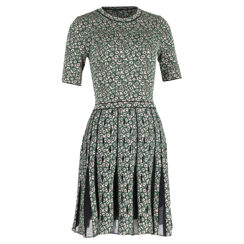 chic midi dressesM Missoni Patterned Jacquard Knit Dress in Green Polyamide