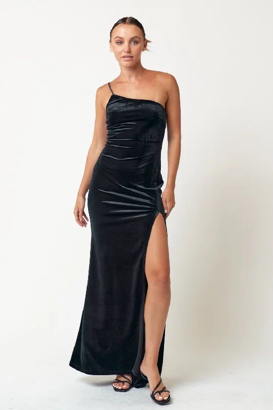 maxi dresses for cool weatherLong One Shoulder Velvet Dress