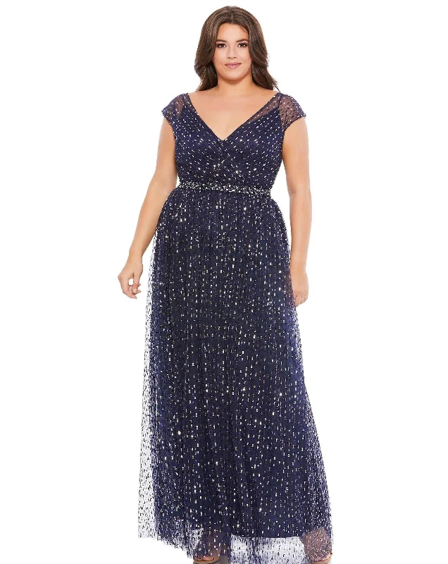 maxi dresses with appliquésMac Duggal 67756 Fabulouss Long Plus Size Dress