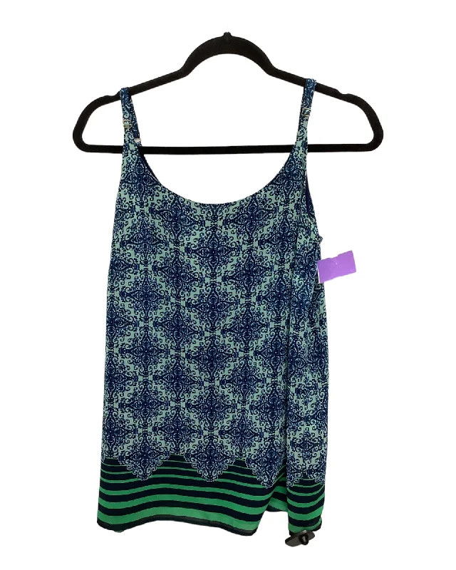 women's tops for those who want to create stylish and put-together outfits without spending a fortuneTop Sleeveless By Cabi  Size: S