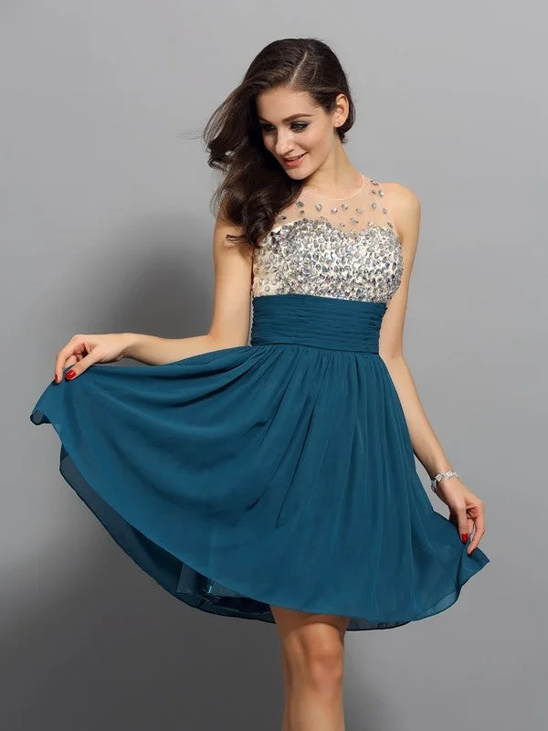 Sleeveless Dress For BeachA-Line/Princess Bateau Rhinestone Sleeveless Short Chiffon Cocktail Dresses