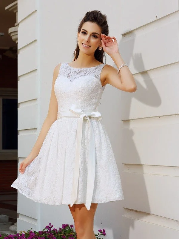 Sleeveless Dress For SummerA-Line/Princess Scoop Sash/Ribbon/Belt Sleeveless Short Lace Cocktail Dresses