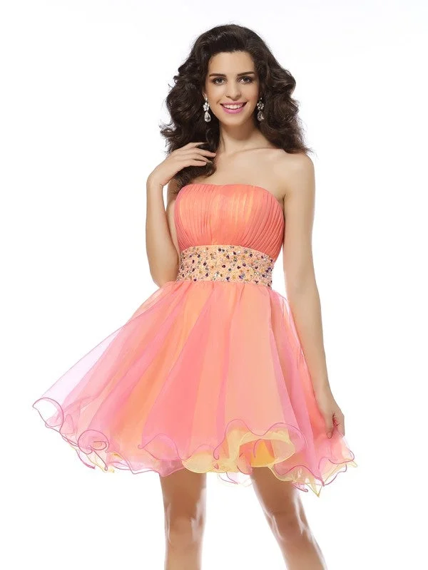 Sleeveless Dress HomecomingA-Line/Princess Strapless Beading Sleeveless Short Organza Cocktail Dresses