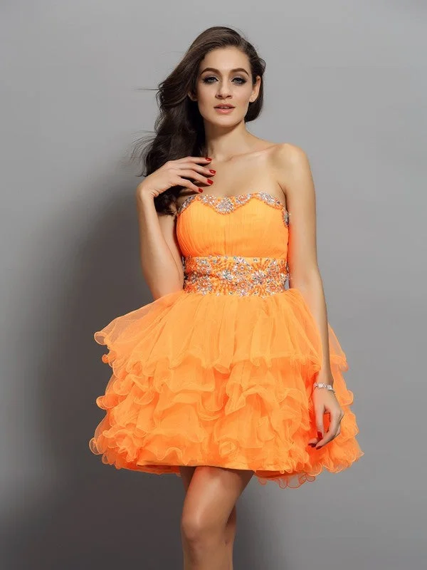 Sleeveless Dress With Adjustable StrapsA-Line/Princess Sweetheart Ruffles Sleeveless Short Satin Cocktail Dresses