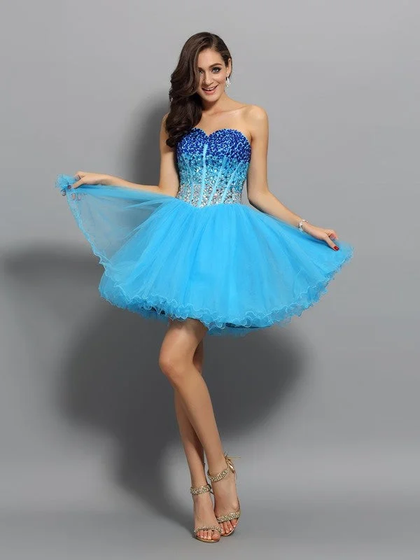 Sleeveless Dress With Sweetheart NecklineA-Line/Princess Sweetheart Ruffles Sleeveless Short Satin Cocktail Dresses