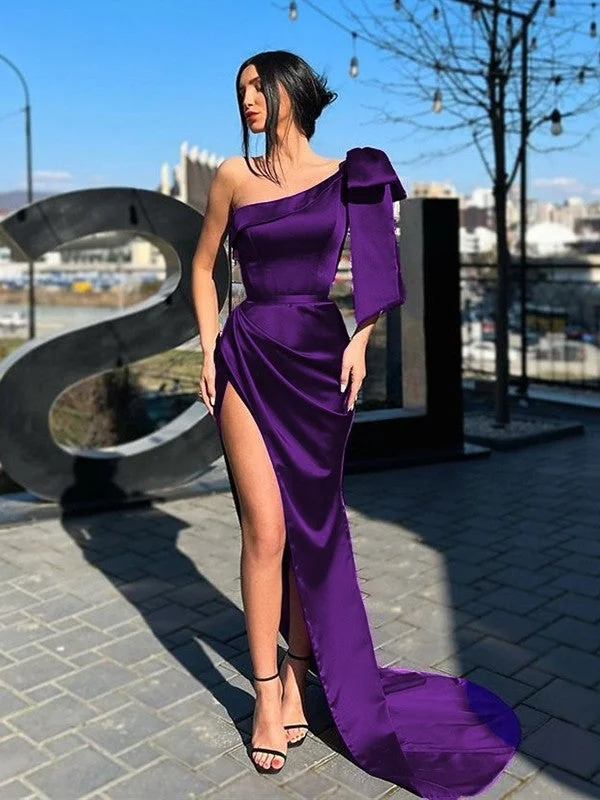 Sleeveless Dress With Low CutSheath/Column Satin Bowknot One-Shoulder Sleeveless Sweep/Brush Train Dresses