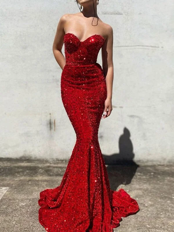 Sleeveless Dress With StripesTrumpet/Mermaid Velvet Sequins Sweetheart Sleeveless Court Train Dresses